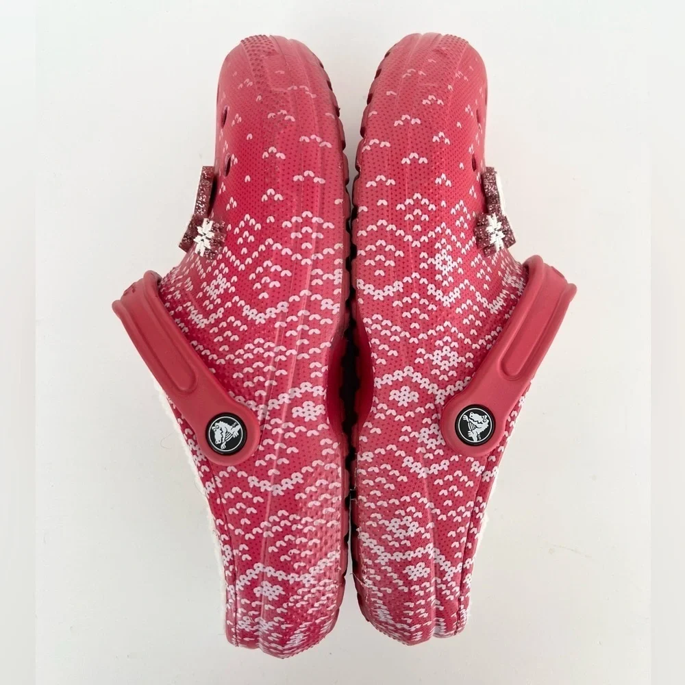 Crocs Classic Lined Red Christmas Holiday Charm Clogs w/ Jibbitz, M9/W11